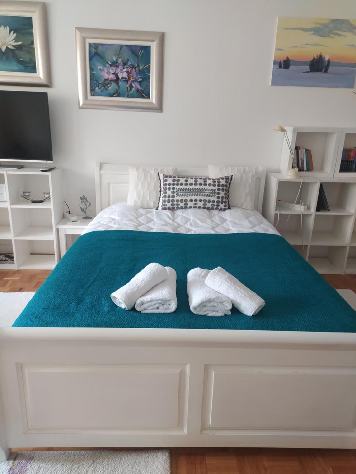 Alea Studio Apartment&Garage In The Heart Of Сараево Экстерьер фото